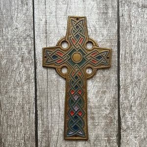 TERRA SANCTA GUILD Celtic Wall Cross